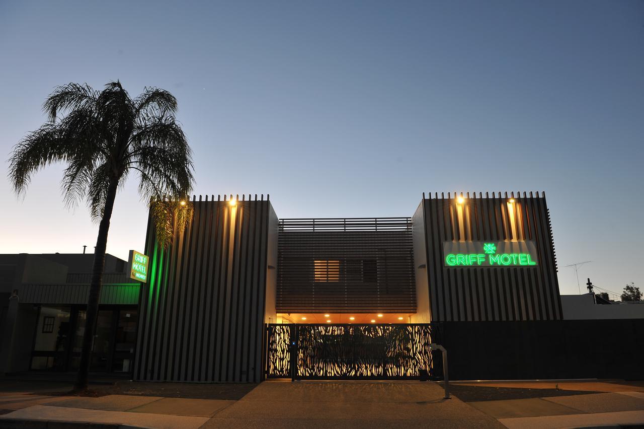 The Griff Motel Griffith Exterior photo